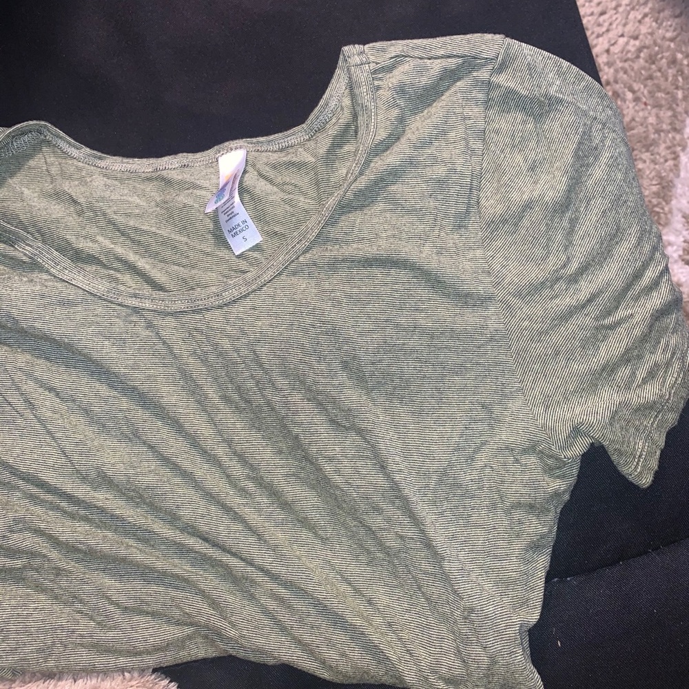 t shirt